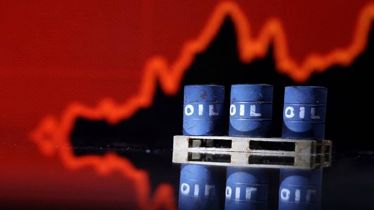 Crude oil prices climb on hopes for Fed slowing interest rate hikes