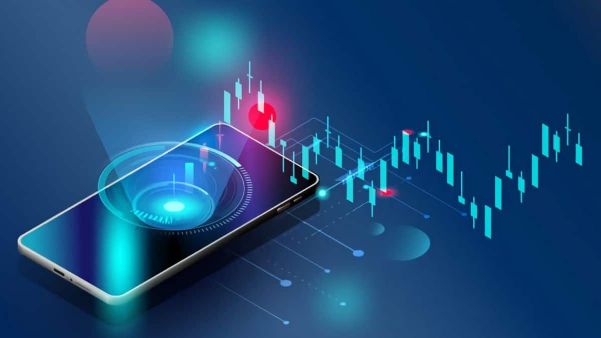 HCL Tech shares fall over 1% on profit booking, likely to underperform peers