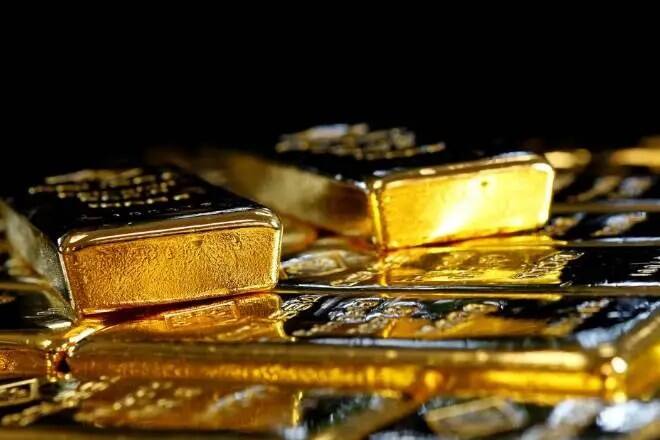 Gold Price Today, 9 January: Prices rise as dollar tumbles; expectations of less-hawkish Fed fuel gold rally