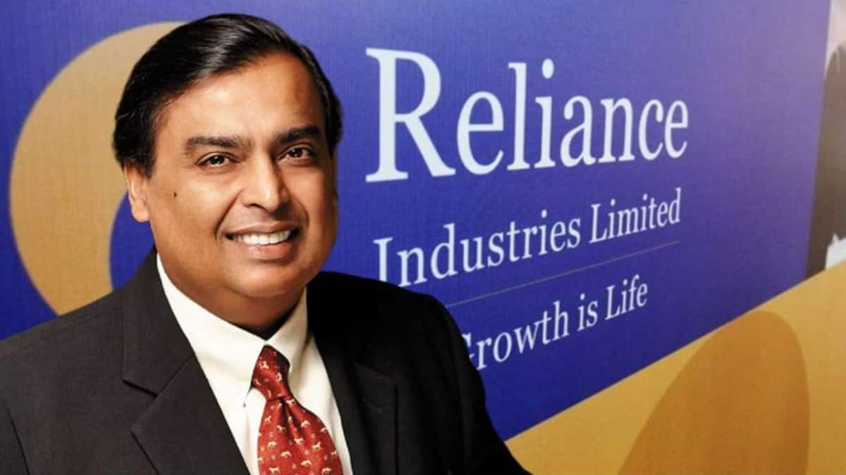 Reliance Industries share price rises as RIL set to acquire in Metro AG’s India biz for Rs 2,850 crore
