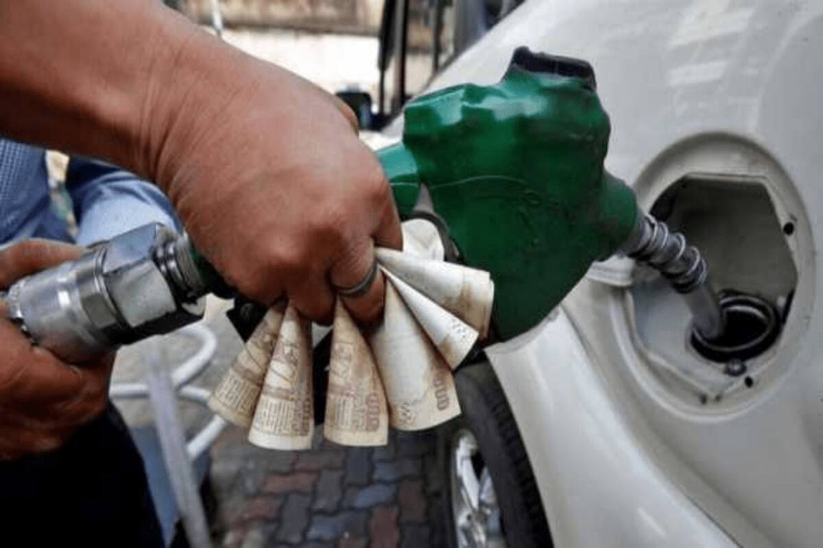 Petrol and Diesel Rate Today, 30 December: Fuel rates steady; Check prices in Delhi, Mumbai, other cities